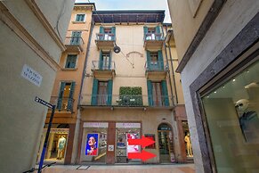 You & Me Corporation Home Verona Centro