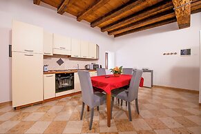 You & Me Corporation Home Verona Centro