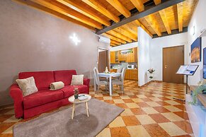 You & Me Corporation Home Verona Centro