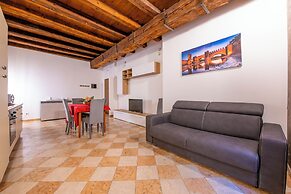 You & Me Corporation Home Verona Centro