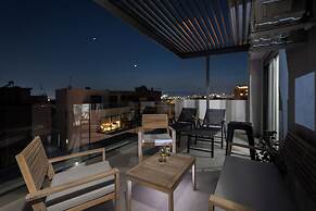 Urban City Penthouse with Large Terrace