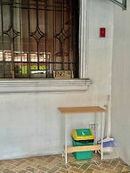 Axon Cozy Modern House #B Near The Walking Street