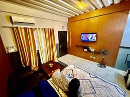 Axon Cozy Modern House #G Near The Walking Street