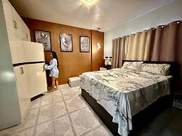 Axon Cozy Modern House #G Near The Walking Street