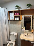 Axon Cozy Modern House #G Near The Walking Street