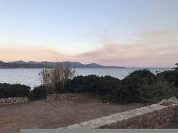 Sea Front Stone Villa Near Monemvasia
