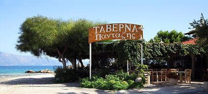 Lefkada Summer House Near the Beach