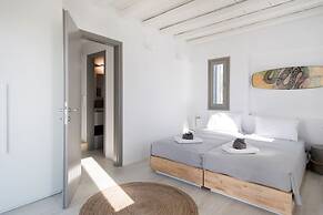 Rising Sun Villa Near Naousa and the Beach Paros