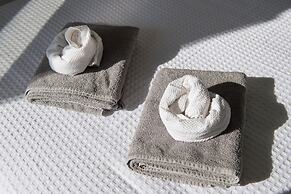 Rising Sun Villa Near Naousa and the Beach Paros