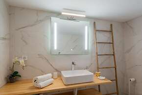 Naousa Central House Paros