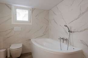 Naousa Central House Paros