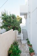 Naousa Central House Paros