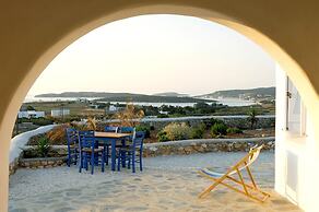 Divers Cycladic House Paros