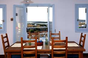 Divers Cycladic House Paros