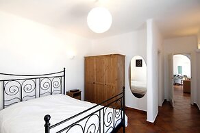 Divers Cycladic House Paros