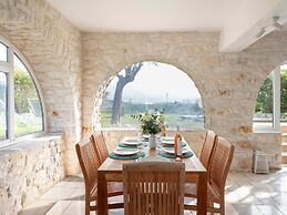 Sunrise Serenity Near Ambelas Beach