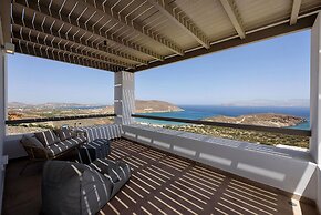 Rising Moon Villa Near Naousa and the Beach