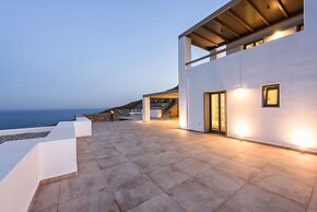 Rising Moon Villa Near Naousa and the Beach