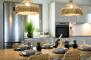 Rising Moon Villa Near Naousa and the Beach