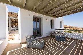Rising Moon Villa Near Naousa and the Beach