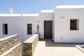 Rising Moon Villa Near Naousa and the Beach