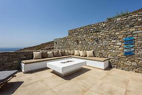 Rising Moon Villa Near Naousa and the Beach
