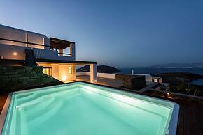 Rising Moon Villa Near Naousa and the Beach