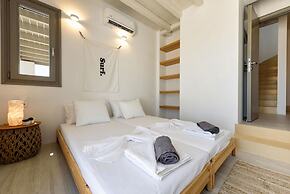 Rising Moon Villa Near Naousa and the Beach