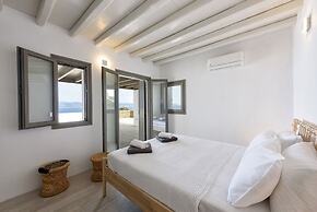 Rising Moon Villa Near Naousa and the Beach