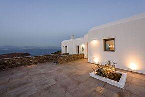 Rising Moon Villa Near Naousa and the Beach