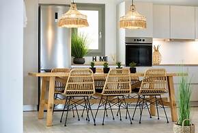 Rising Moon Villa Near Naousa and the Beach