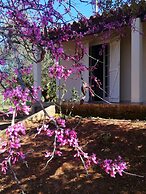 Agrilis Cottage Near the Beach