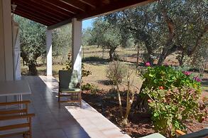 Agrilis Cottage Near the Beach