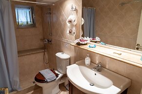 Peris Independent Stone Apartment for 3