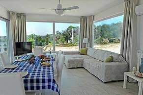 Villa Vanissia With Garden And Sea View