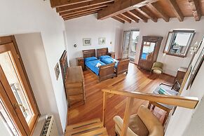 Teseo House - Lake View