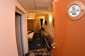 Pirates Resort Mamaia