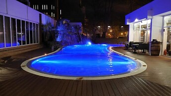 Pirates Resort Mamaia