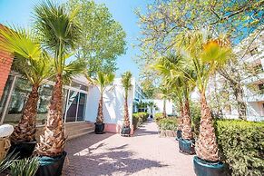 Pirates Resort Mamaia