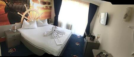 Pirates Resort Mamaia