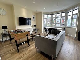 Stunning South Croydon Apartment - Relax in Style