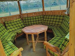 Tamarisk Ol Bolosaat