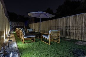 Pool Paradise Apartment C