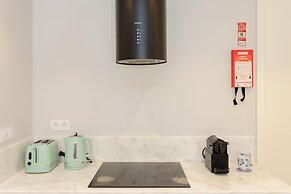 Pool Paradise Apartment C