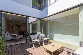 Pool Paradise Apartment C