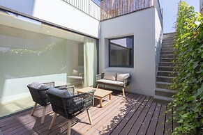 Pool Paradise Apartment C