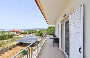 Kyparissia Coastal Getaway With Seaviews