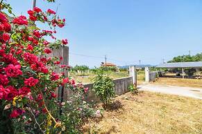 Kyparissia Coastal Getaway With Seaviews