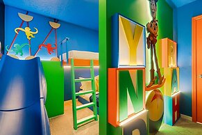 1149 Spacious Family 5-bedroom Townhome