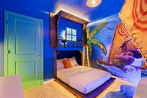 1149 Spacious Family 5-bedroom Townhome